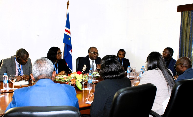 agora MG 2846 (Pequeno)